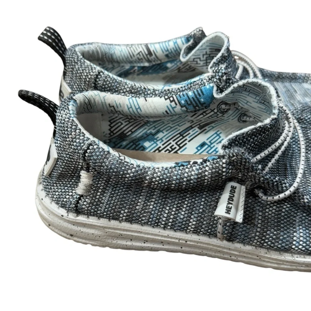 Hey Dude Wally Lake Slip On Shoe Men’s 6 Blue Striped Buckle Exclusive Comfort - Picture 4 of 11